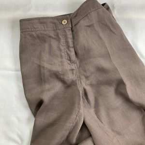 Pants in linen